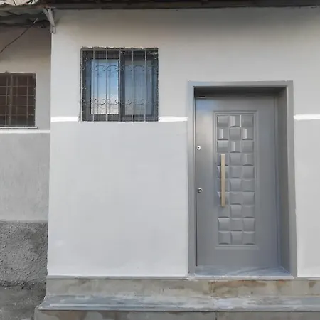 Vangert Apartamento Berat